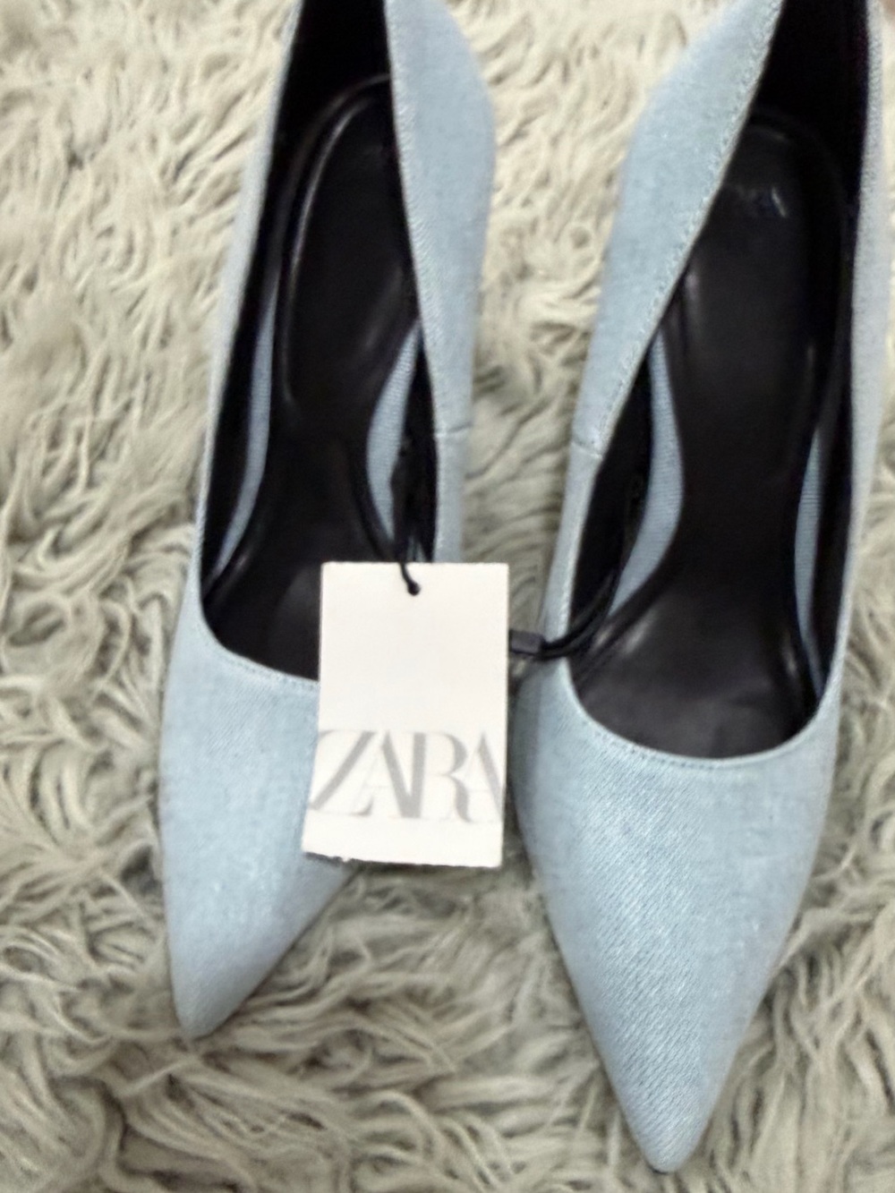 Zara Powder Blue Pointed Toe Heels - Picture 4 of 4